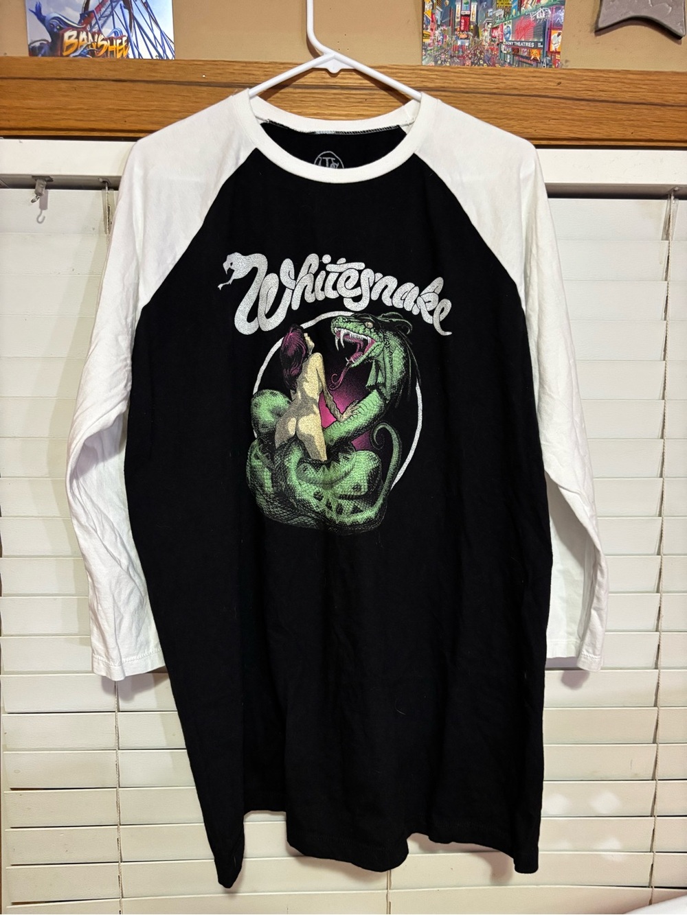 White Snake Graphic Quarter Length Shirt
